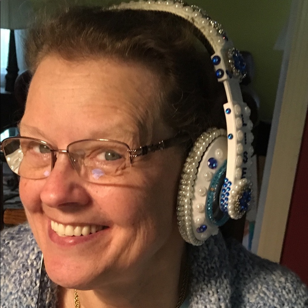 Meet your Posher, Lise